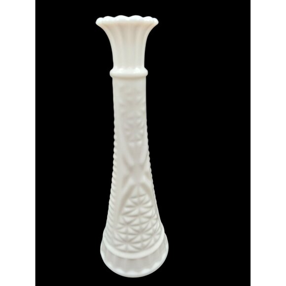 Bud Vase Milk Glass Anchor Hocking Stars Bars Scalloped Edge 9 Inch Vintage - Picture 1 of 16